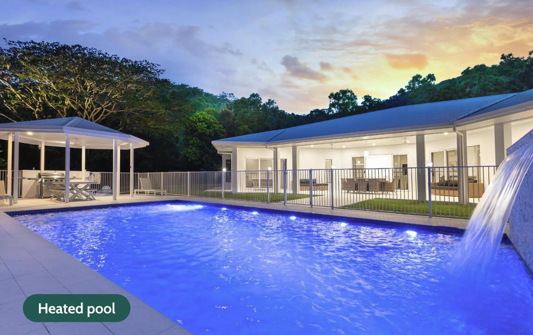 Clifton Cove - A Luxury Escape By The Beach Clifton Beach